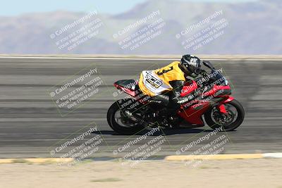 media/May-10-2025-Race Pace (Sat) [[db32fef2da]]/Vested/3-Bowl Set 1 (9am)/